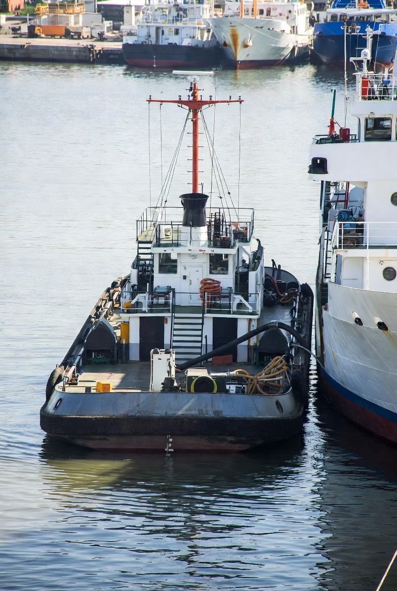 Fresh Water Supply Delivery Barge